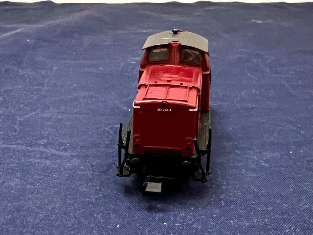 Fleischmann N 723004 Diesel locomotive (1) BR 212 258 8 DB