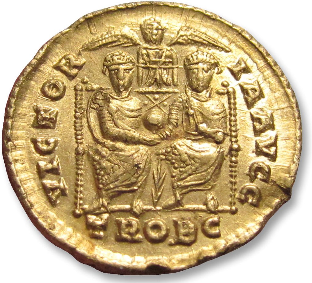 Römisches Reich. Theodosius I. (379-395 n.u.Z.). Solidus Treveri (Trier) mint - rare - Ex Auktion Hirsch 75, 1971, 952, with old collector ticket #1.1