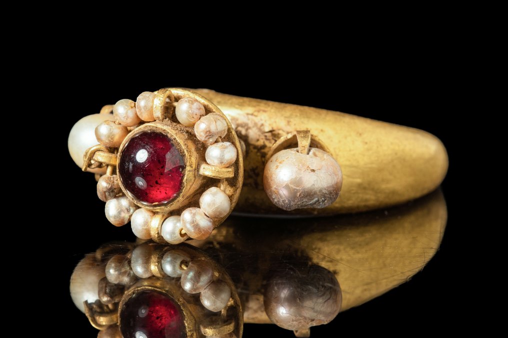 Byzantinsk Guldring med granat og perler - fantastisk! #1.1
