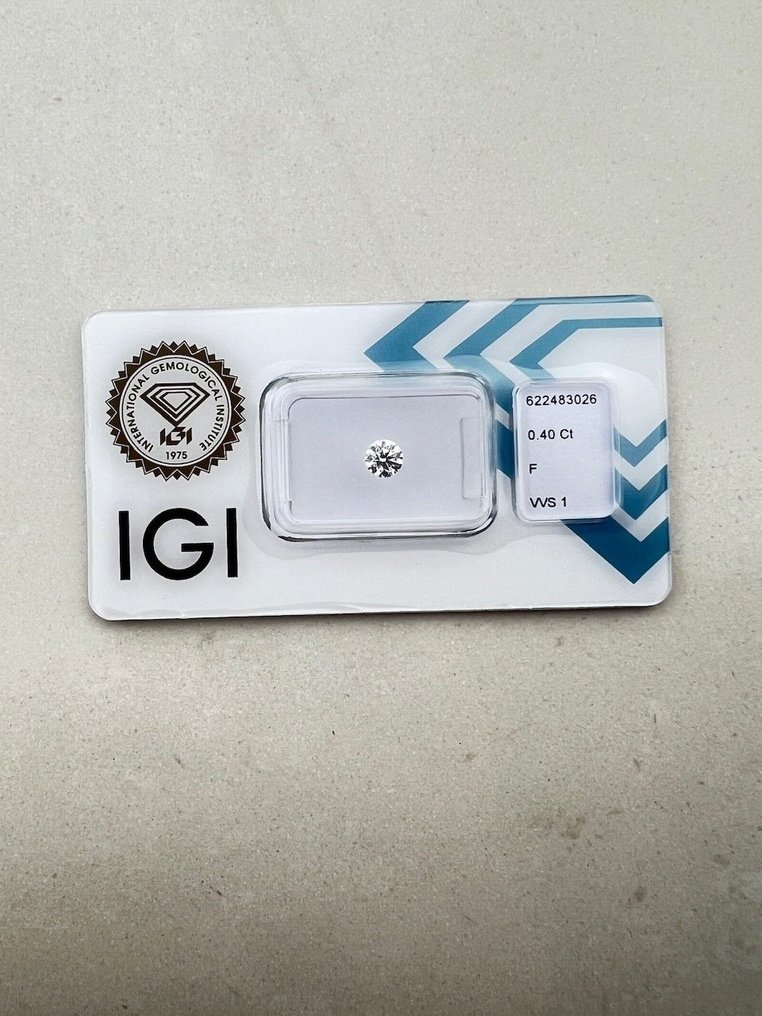 1 pcs Diamant  (Natuurlijk)  - 0.40 ct - Rond - F - VVS1 - International Gemological Institute (IGI) #1.1