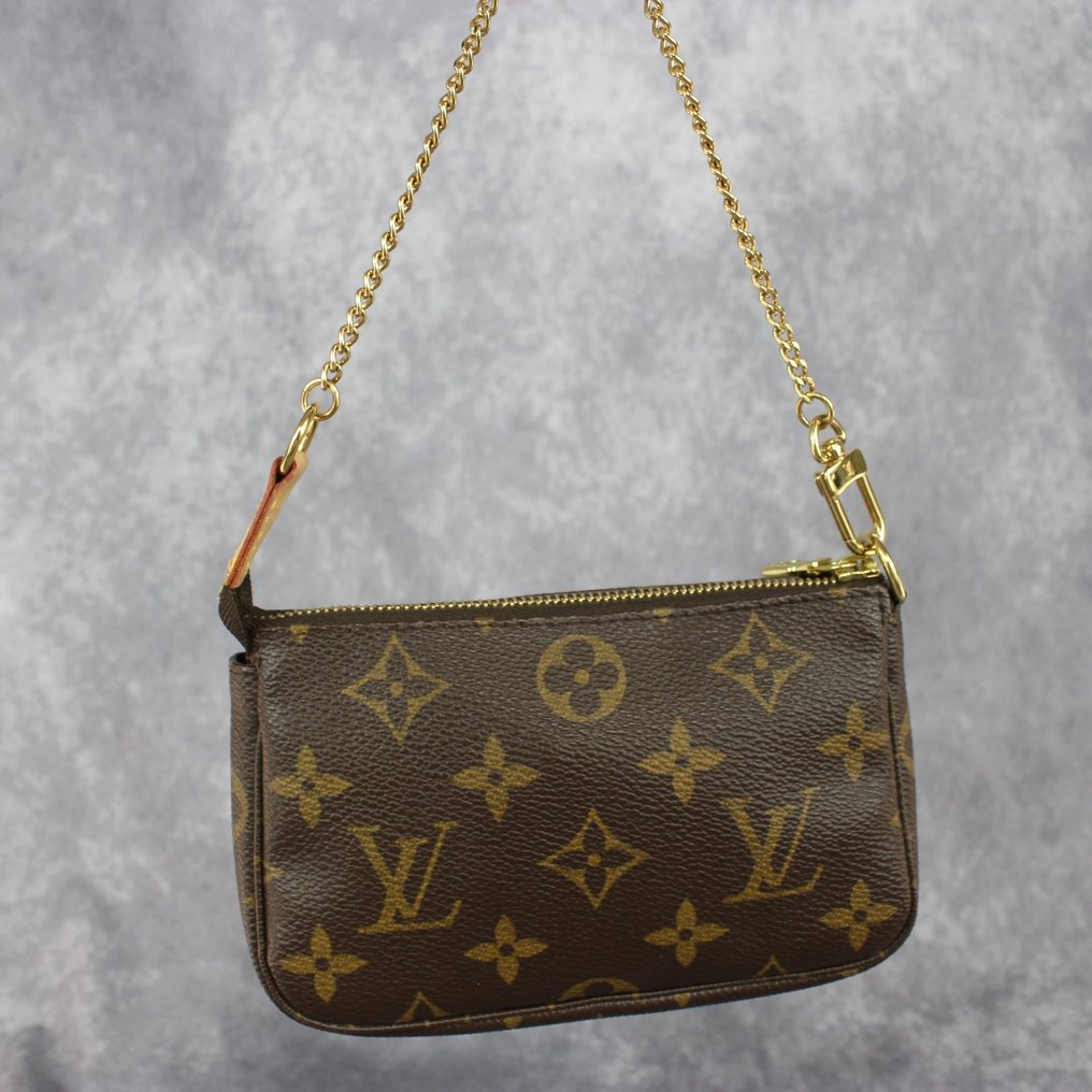Louis Vuitton - Bag #2.1