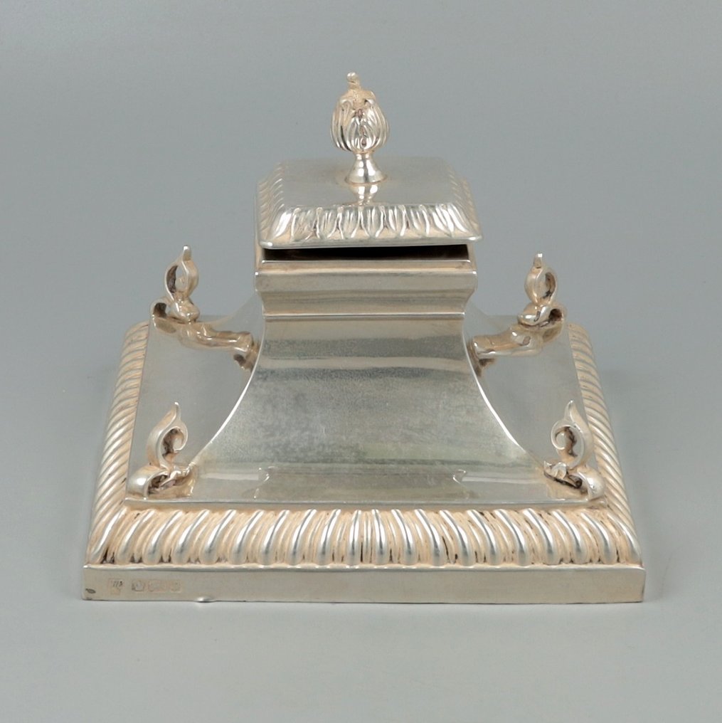 Hawksworth, Eyre & Co, NO RESERVE - Inkwell - Silver #1.1