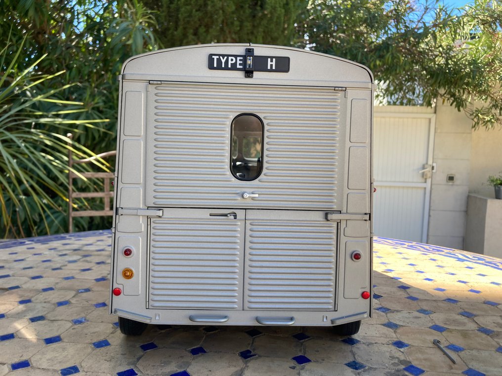 Altaya 1:8 - Modell teherautó - Kit Citroen Type H 120 numéros #3.2