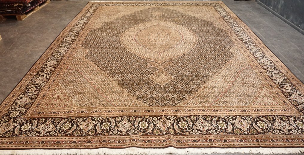 伊朗大不里士 - 地毯 - 392 cm - 297 cm - 鯕魚與絲綢 #2.1