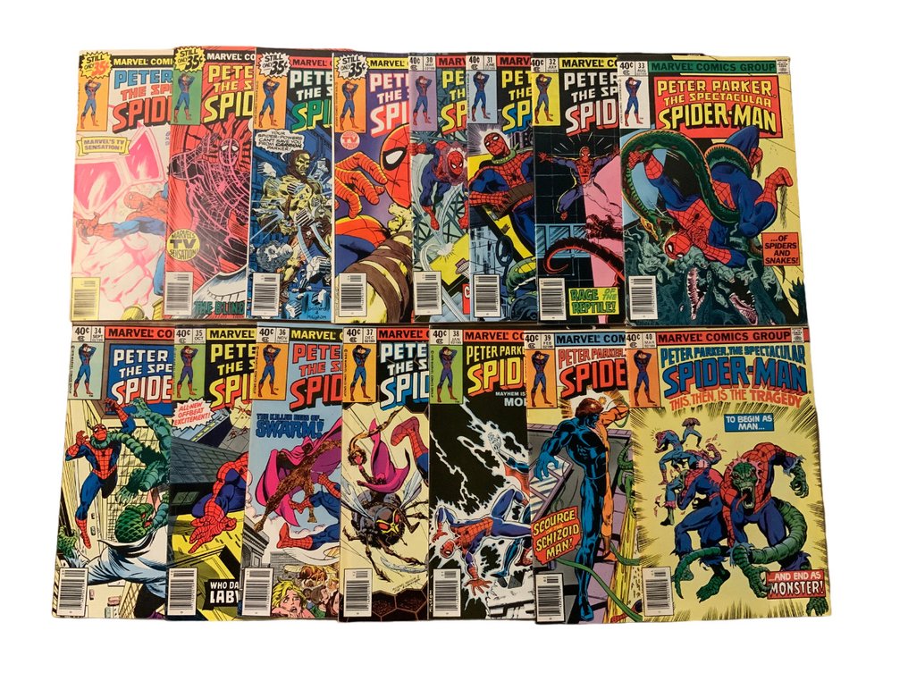 Spectacular Spider-Man (1976 Series) # 26-40 Very High Grade! Many Newsstands! - 1st Daredevil drawn by by Frank Miller! - 15 Comic collection - Első kiadás - 1979/1980 #1.1