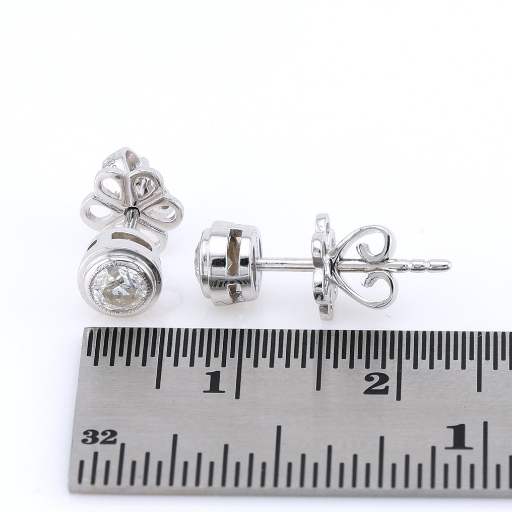 (IGI Certified) -  Diamond (0.38) Cts (2) Pcs - Boucles d'oreilles - 14 carats Or blanc #2.1