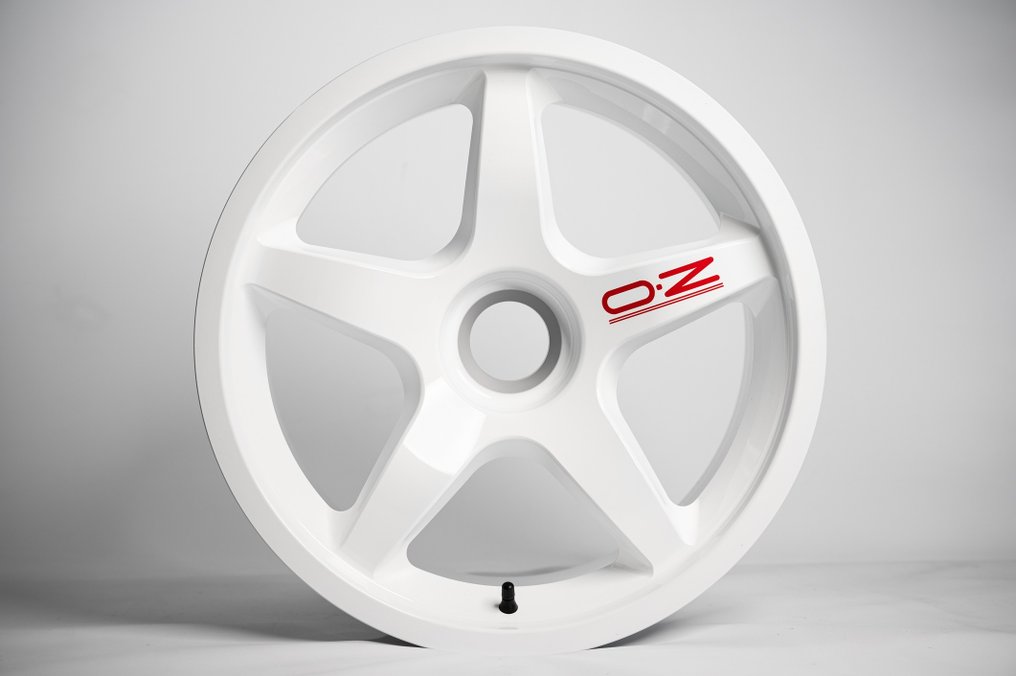 Pieza de coche - Ferrari - Ferrari F40LM OZ Reproduction Wheel Set - 1990-2000 #2.1