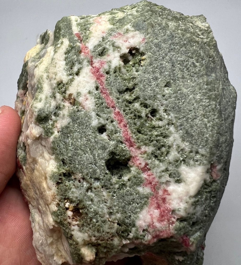 Rare Clinozoisite Crystal On Matrix From Badakshan Afghanistan Exemplar- 400 g - (1) #3.1
