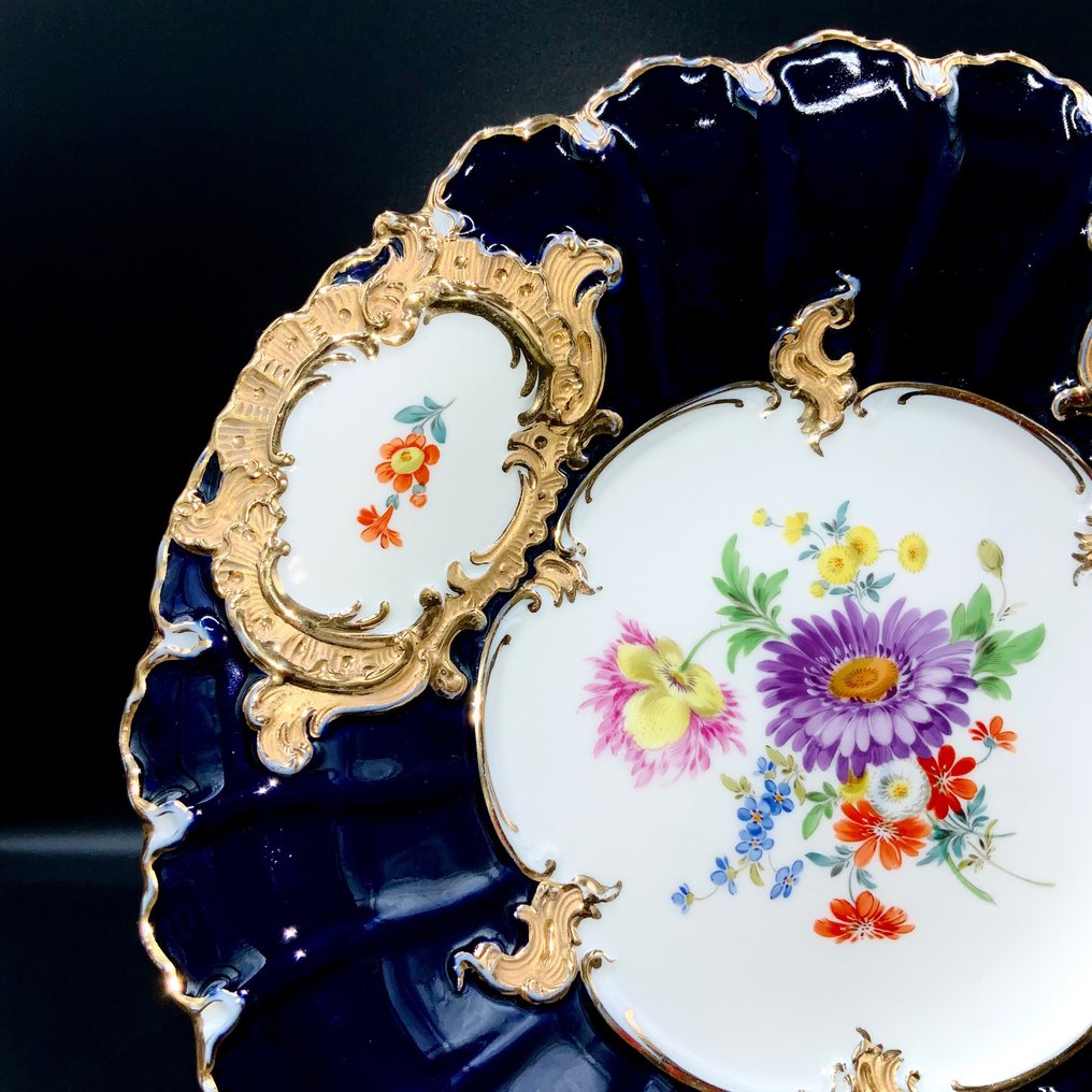 E.A.Leuteritz - Meissen - Sumptuous Ceremonial Plate (30 cm) - Cobalt Blue - Tányér - Kézzel festett porcelán #1.2