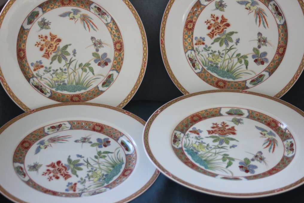 Bernardaud & Co. Limoges - Lautanen (4) - Quatre assiettes en porcelaine 24,5 cm, modèle Chef d'Œuvre par Bernardaud - Posliini #1.1