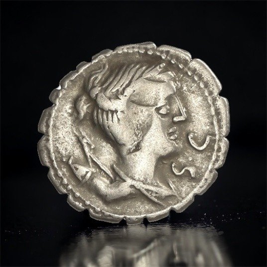 Rooman tasavalta. Ti. Claudius Ti. f. Ap. n. Nero 79 BC.. Denarius Rome #1.2
