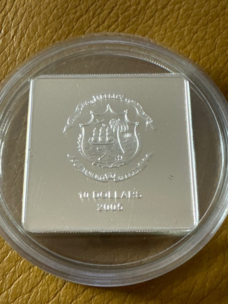 Libéria. 10 Dollars 2005 Veni Sancte Spiritus - mit Swarovski Steinen', 25g (.999)  (Sem preço de reserva) #1.0