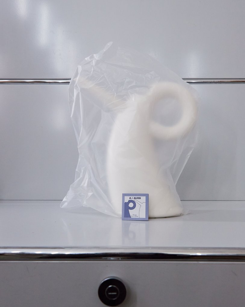 Alessi - Eero Aarnio - Fémdoboz - Diva - Gyanta #2.1