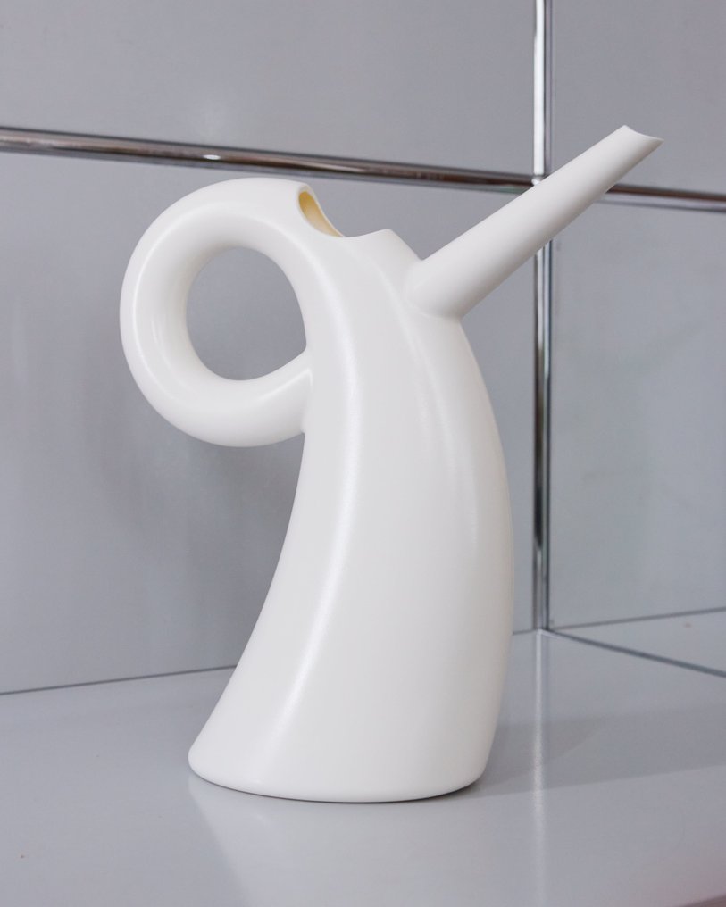 Alessi - Eero Aarnio - Fémdoboz - Diva - Gyanta #1.0