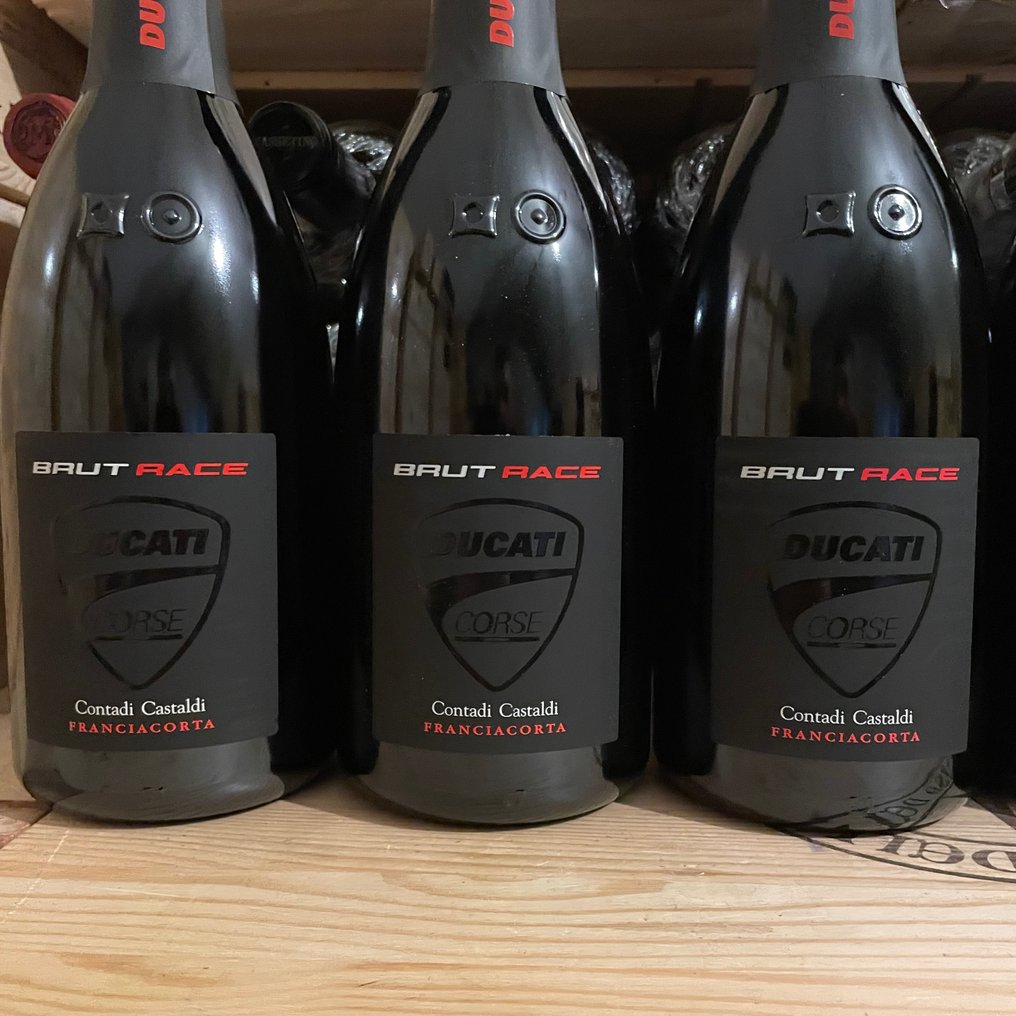 Contadi Castaldi, Race Ducati Limited Edition - Franciacorta Brut - 6 Flasker (0,75 L) #3.2