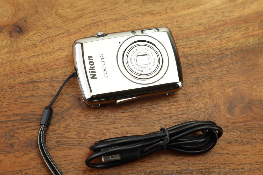 Nikon Coolpix S01 miniature Câmera digital compacta #1.1