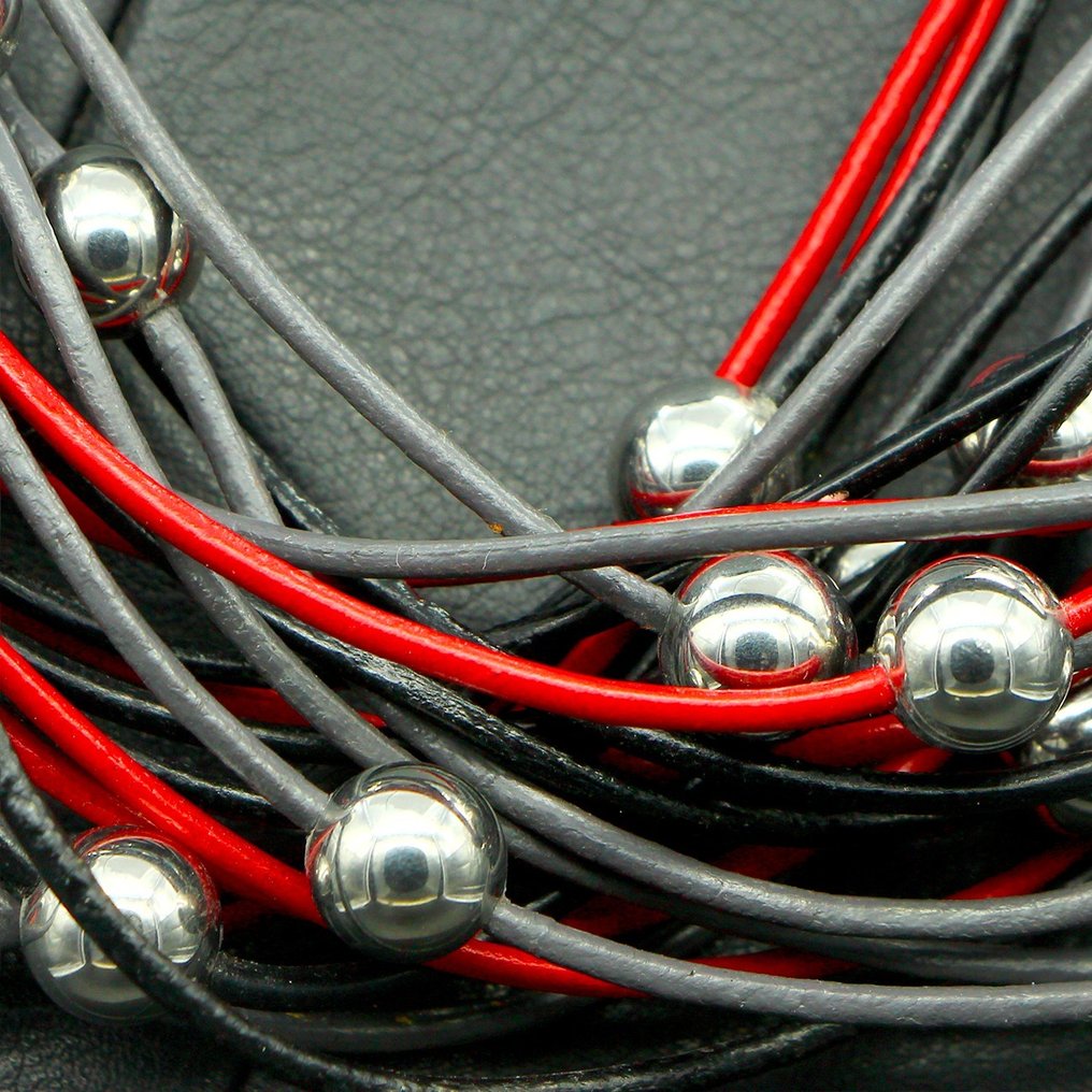 Colar de couro multifaixas moderno com esferas de aço- 173 g #4.3