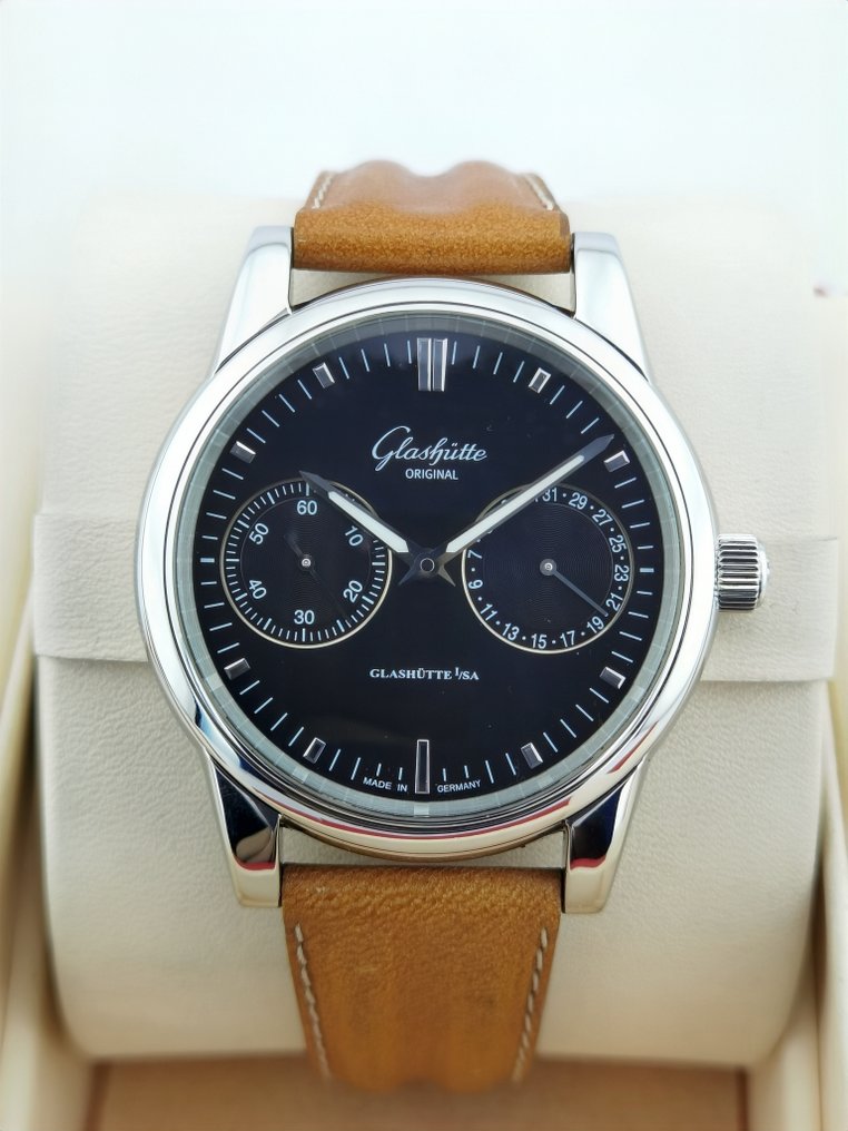 Glashutte senator hand date deals