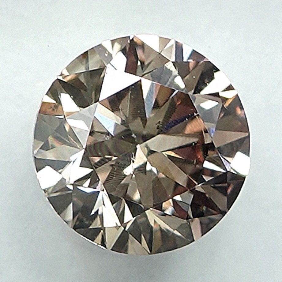 1 pcs Diamante  (Colorato naturale)  - 0.67 ct - Fancy light Marroncino Giallo - SI1 - International Gemological Institute (IGI) #2.1