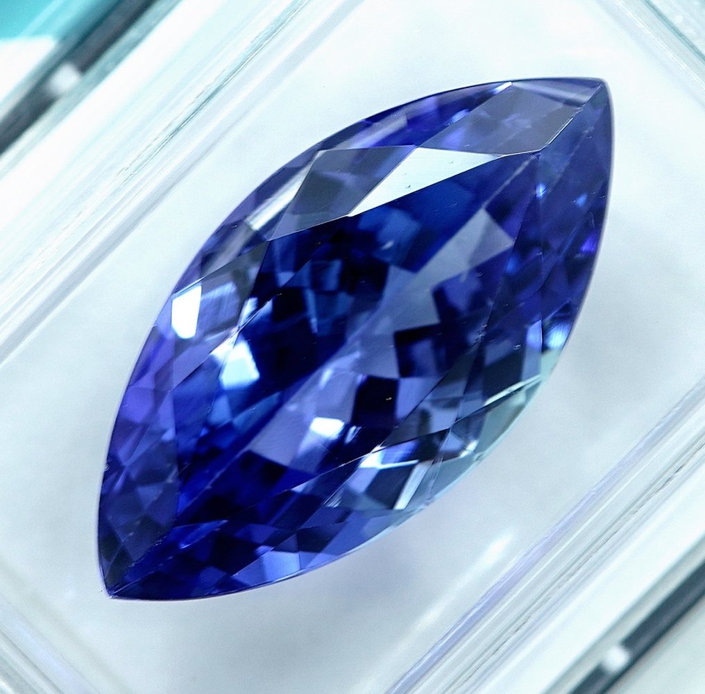 Tanzanite  - 6.06 ct - IGI (Institutul gemologic internațional) #3.2