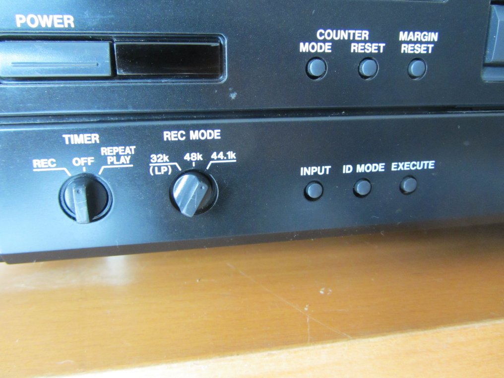 Tascam - DA-20 - Enregistreur DAT - Platine pour Cassette audio numérique #2.2