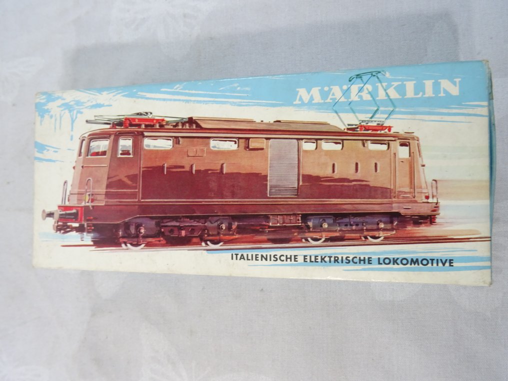 Märklin H0 - 3035 - Locomotiva elétrica (1) - Série E424 - FS #2.2