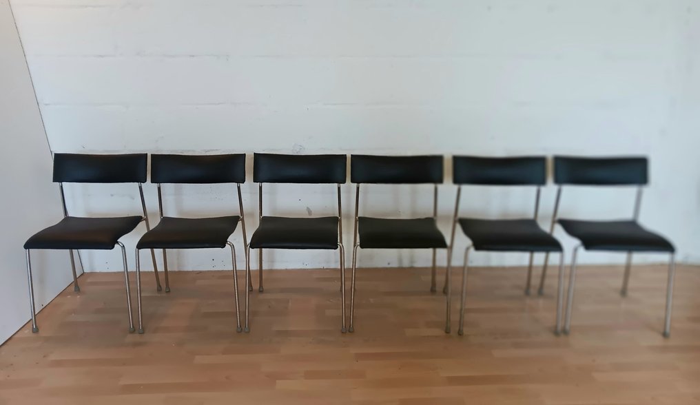 Lammhults - Johannes Foersom, Peter Hiort-Lorenzen - Stapelbar stol (6) - Stål, läder - Campus stolar #3.1