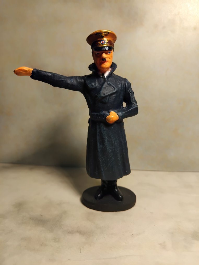 Statue - Chef im Mantel mit erhobenen Arm sehr schöne Figur - Komposittmateriale #1.2