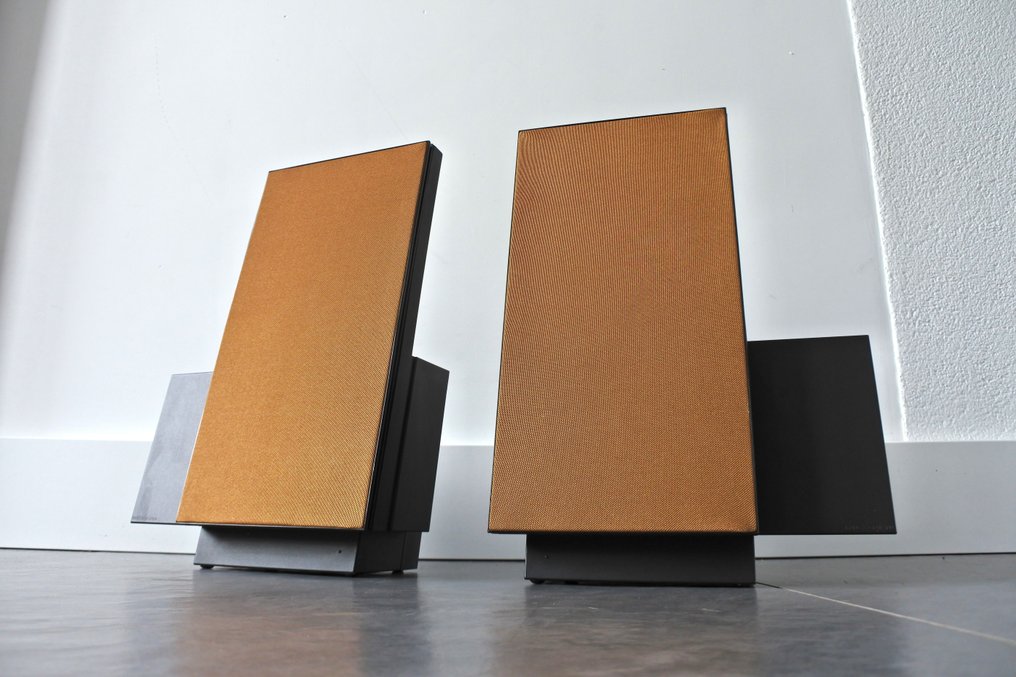 Bang & Olufsen - Beolab 2500 - with new covers & new foam - Actieve luidsprekerset #3.1