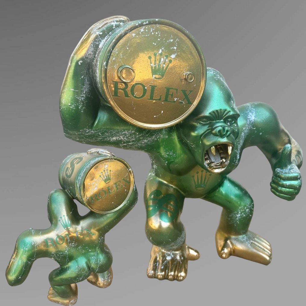 AmsterdamArts - Rolex & Cash. Gorilla barrel sculpture #1.1