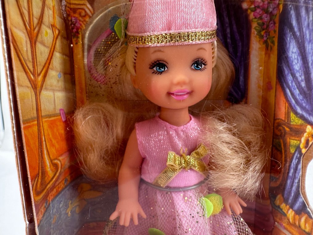 Mattel  - Barbie-Puppe Rapunzel Kelly - Petal Princess - 2001 - USA #2.1