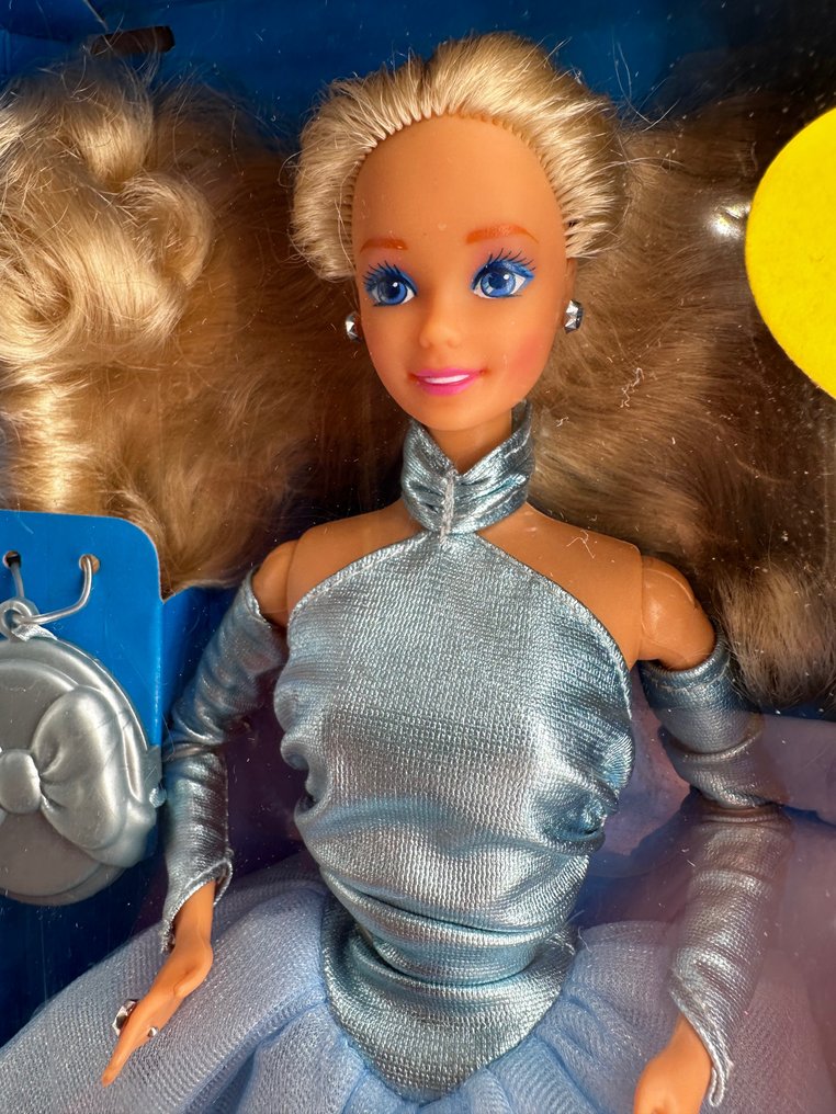 Mattel  - Barbie-nukke Sweet Romance - 1991 - U.S. #1.2