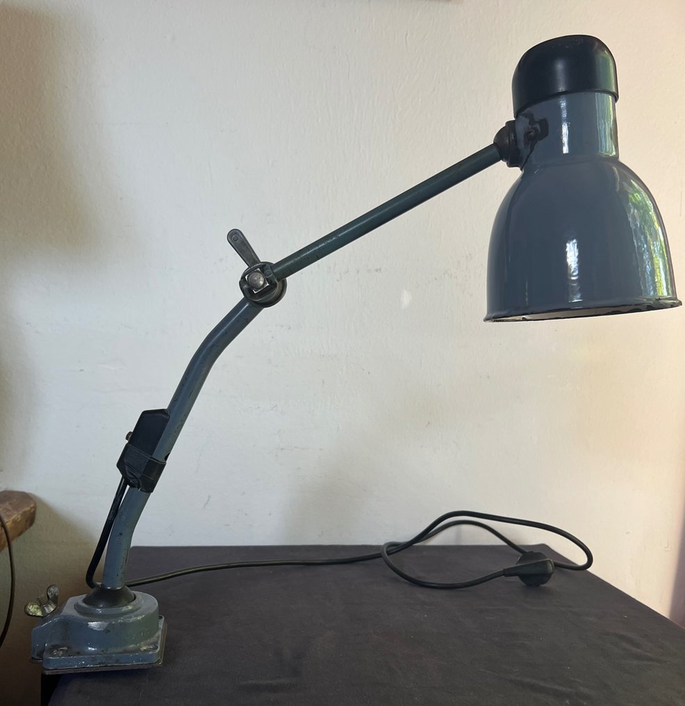 Kandem - Marianne Brandt - Desk lamp - 802PL - Enamel, Metal - Bauhaus lamp #1.1