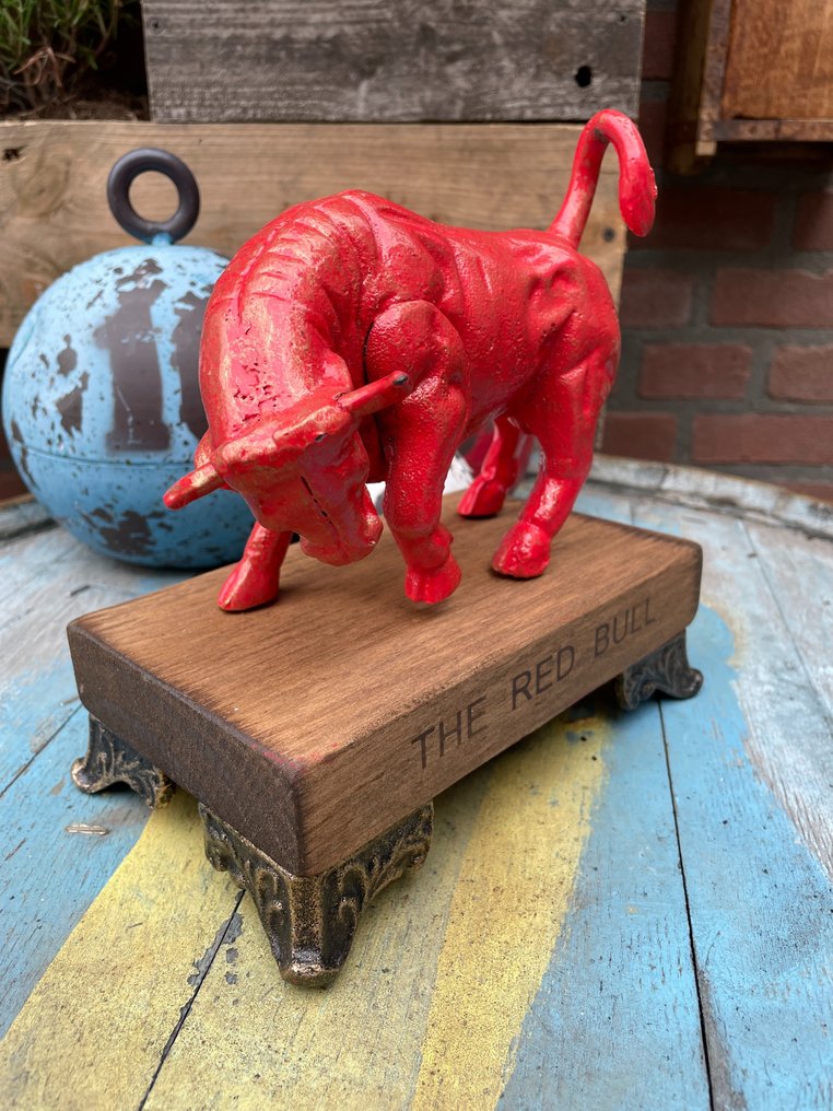 Διακοσμητικό στολίδι - Η Red Bull (Max) #3.2