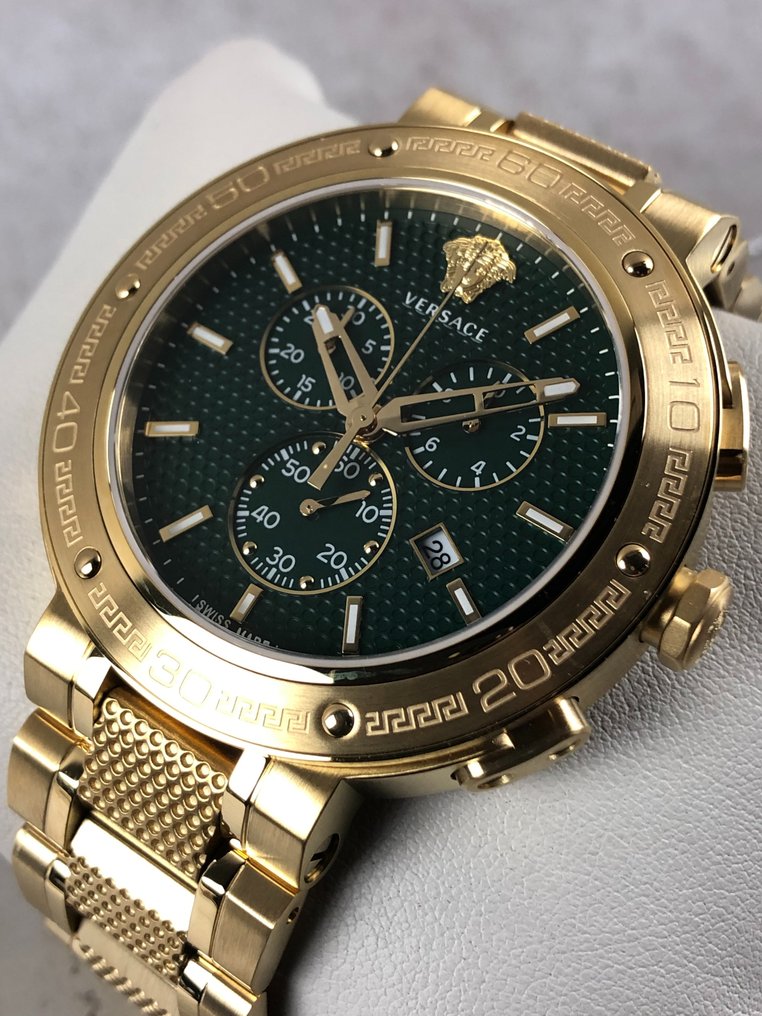 Versace v extreme on sale