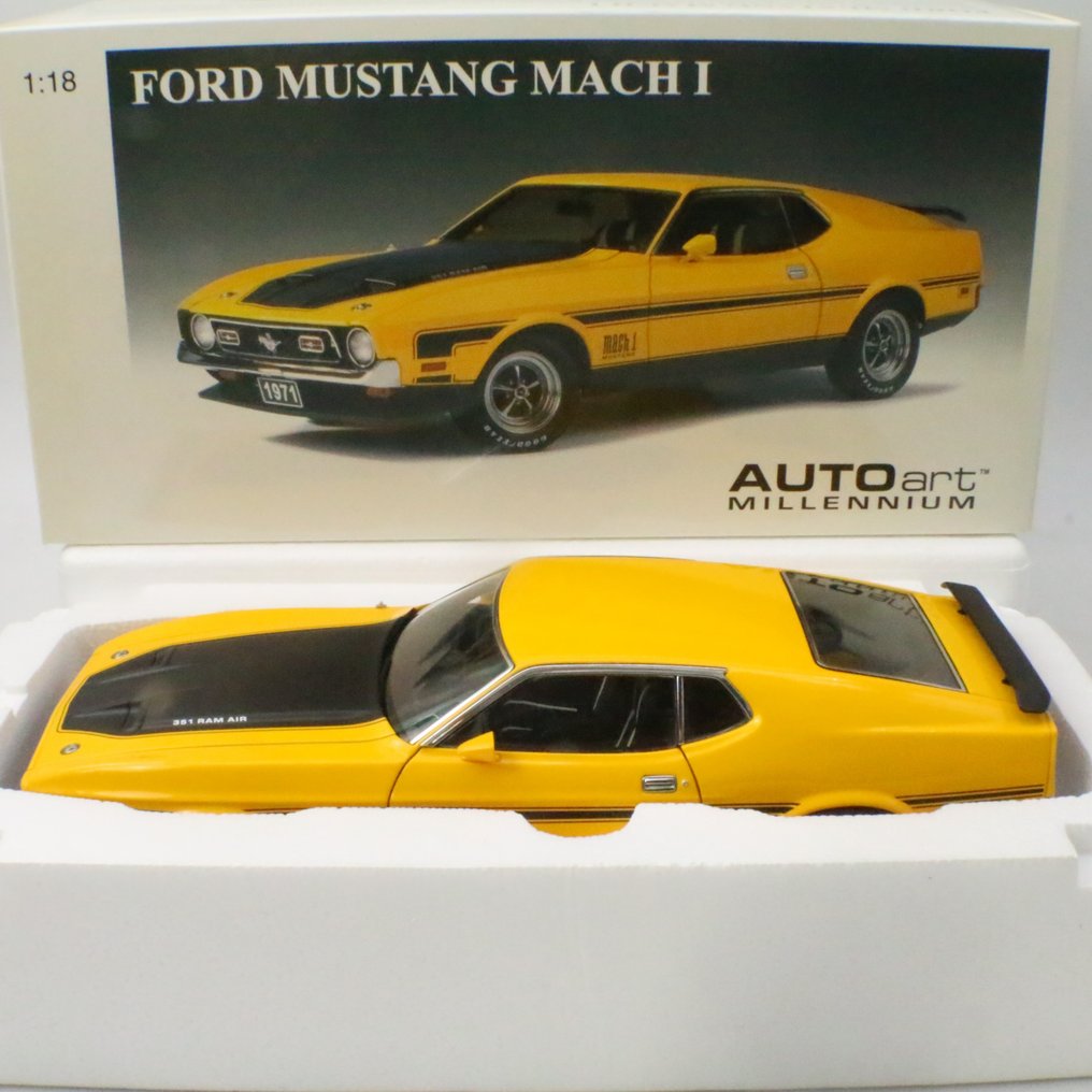 Autoart 1:18 - Modellbil - Ford Mustang MACH I #1.1