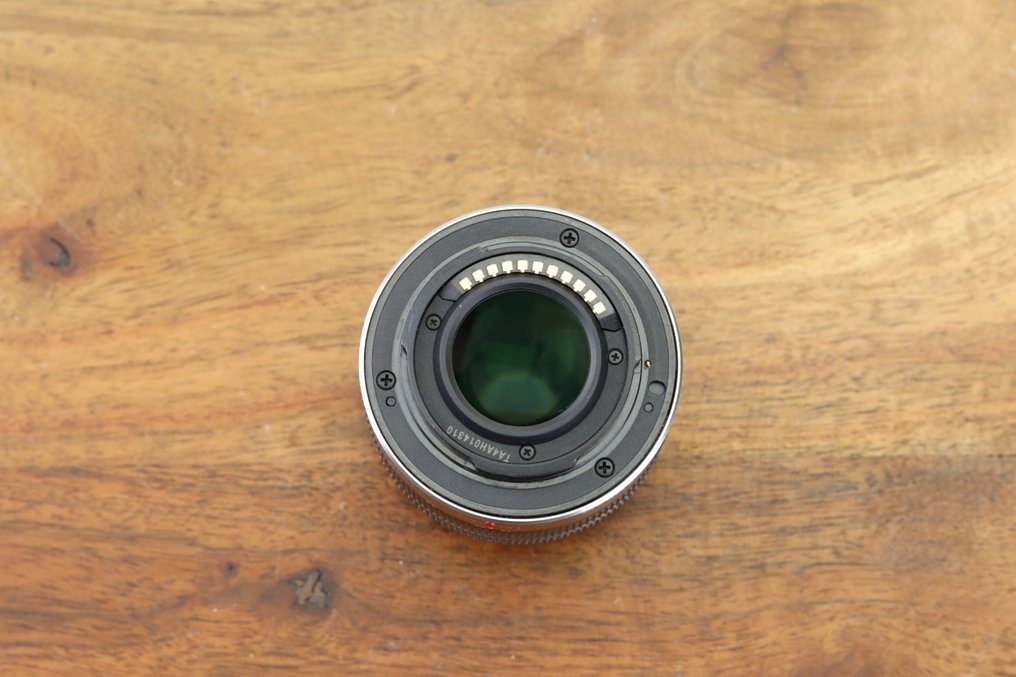 Panasonic Lumix G Vario 14-42mm f/3.5-5.6 II Zilver  Camera lens #3.1