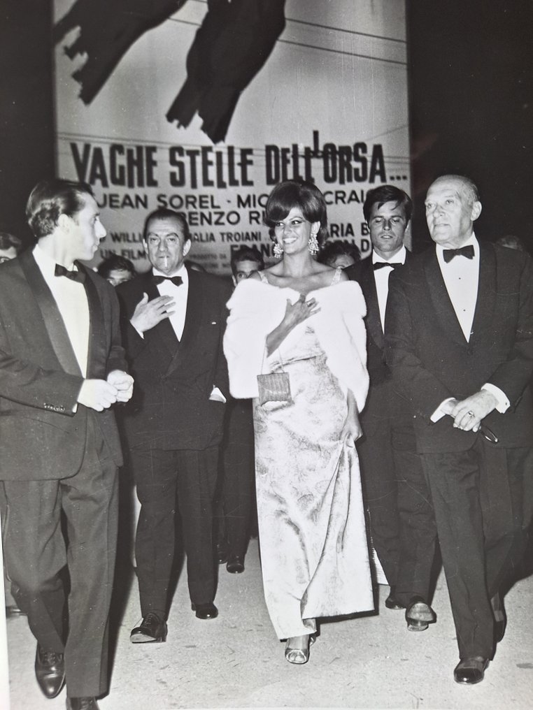 Fotografia Giacomelli - Claudia Cardinale e Luchino Visconti, Venezia 1965. #1.1