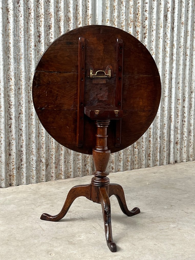 Side table - Tilt top, tripod - English oak - Tilt-top table / Tripod table #1.0