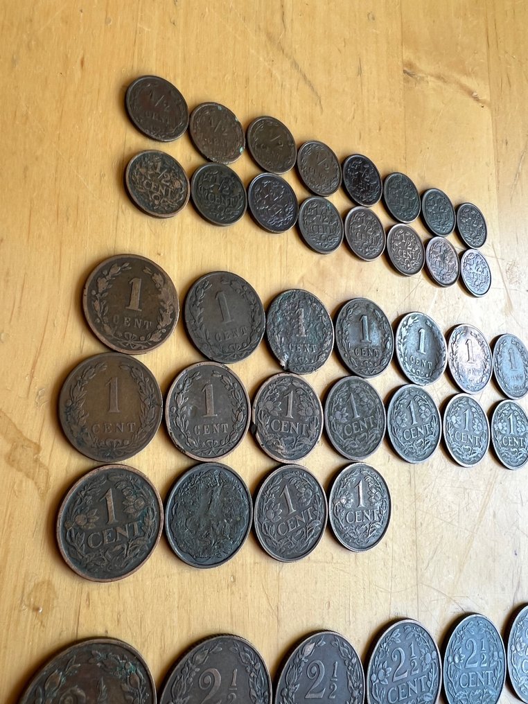 Benelux. Lot van 82 munten van de Benelux  (Nincs minimálár) #2.1