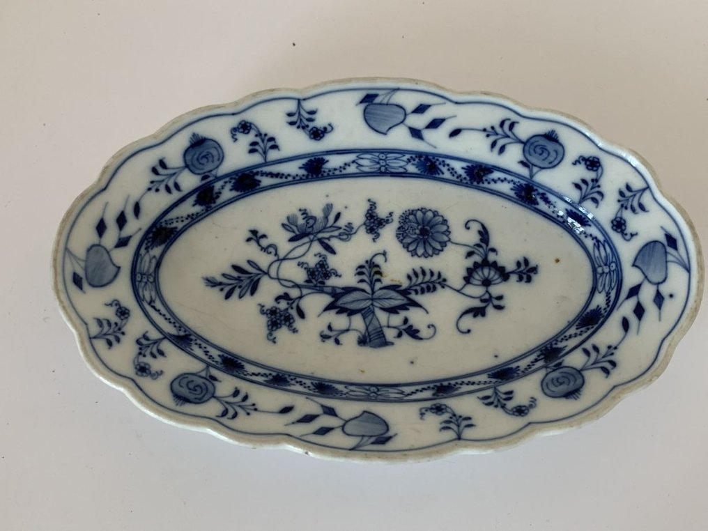 Meissen, Stadt Meissen - Plato para servir - Onion patern large serving plate - Porcelana #1.1