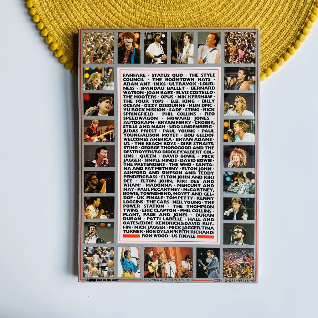 LIVE AID 1985 UK Concert Chronicle Tour Book - 1985 - Catawiki