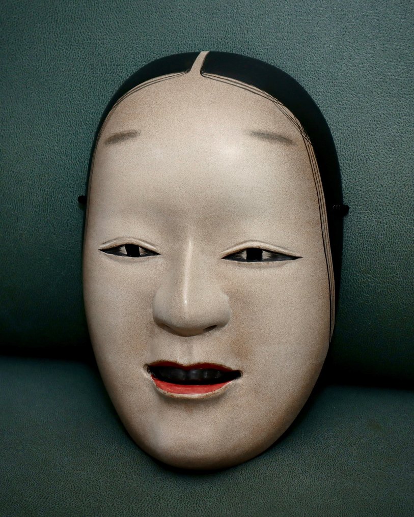 Signed Japan Wooden Noh Mask 能面 of WAKA-ONNA 若女 - Scultura Legno - Giappone  (Senza Prezzo di Riserva) #1.1