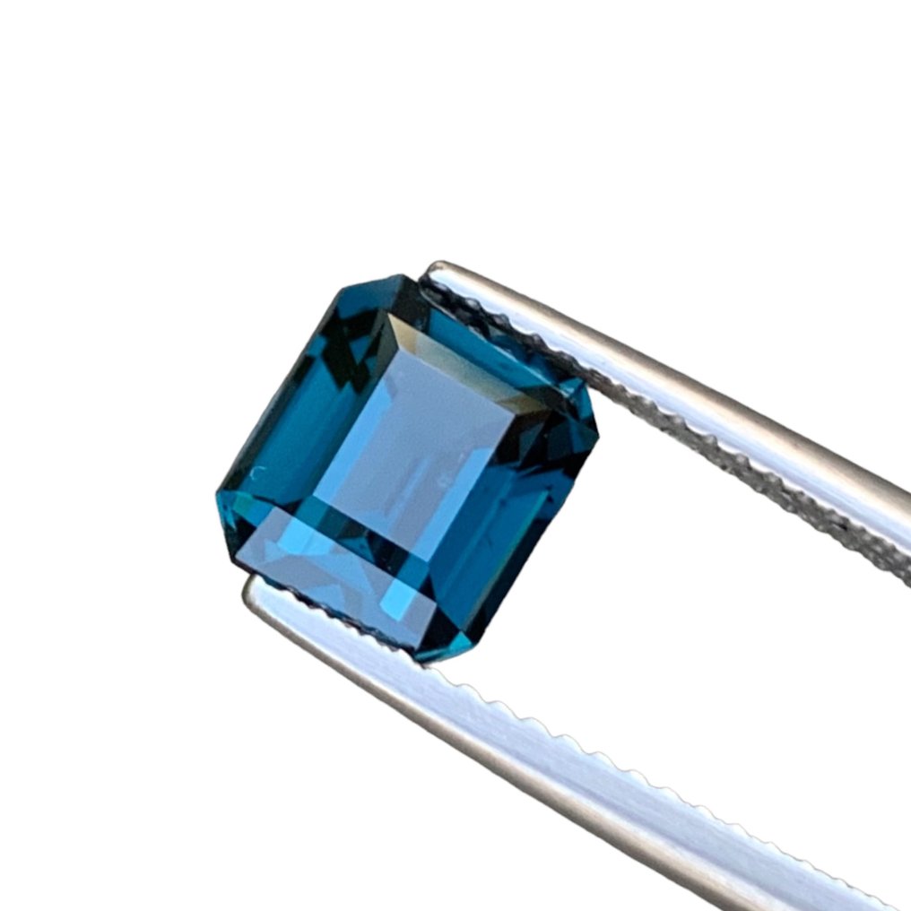 1 pcs  蓝色 尖晶石  - 2.62 ct - 亚洲宝石科学院（AIGS） #1.1