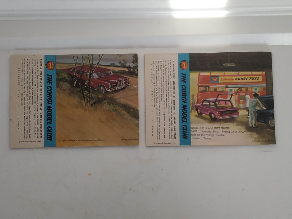 Dinky Toys - Miniatura de carro  (2) - Coleção de Catálogos #2.1