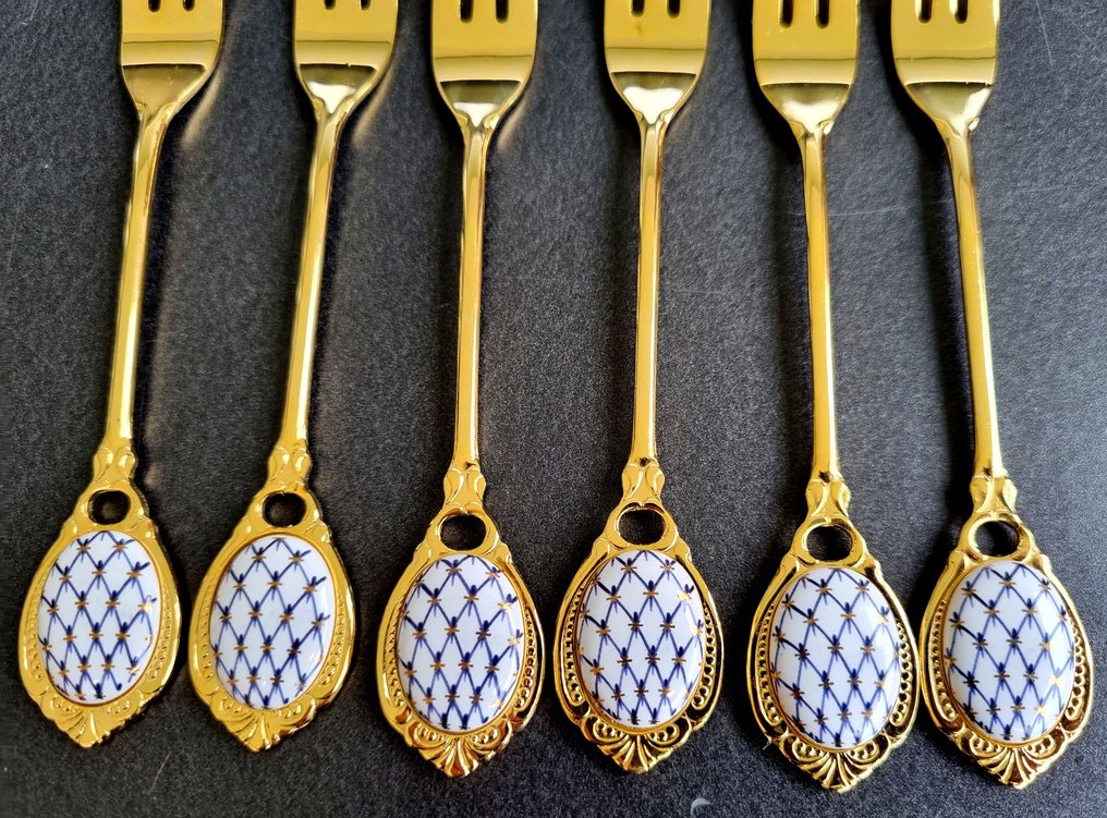 Lomonosov Imperial Porcelain - Service de table - 6 x fourchette de gâteau plaquée or avec filet en cobalt, or 22 carats - acier/doré #4.3