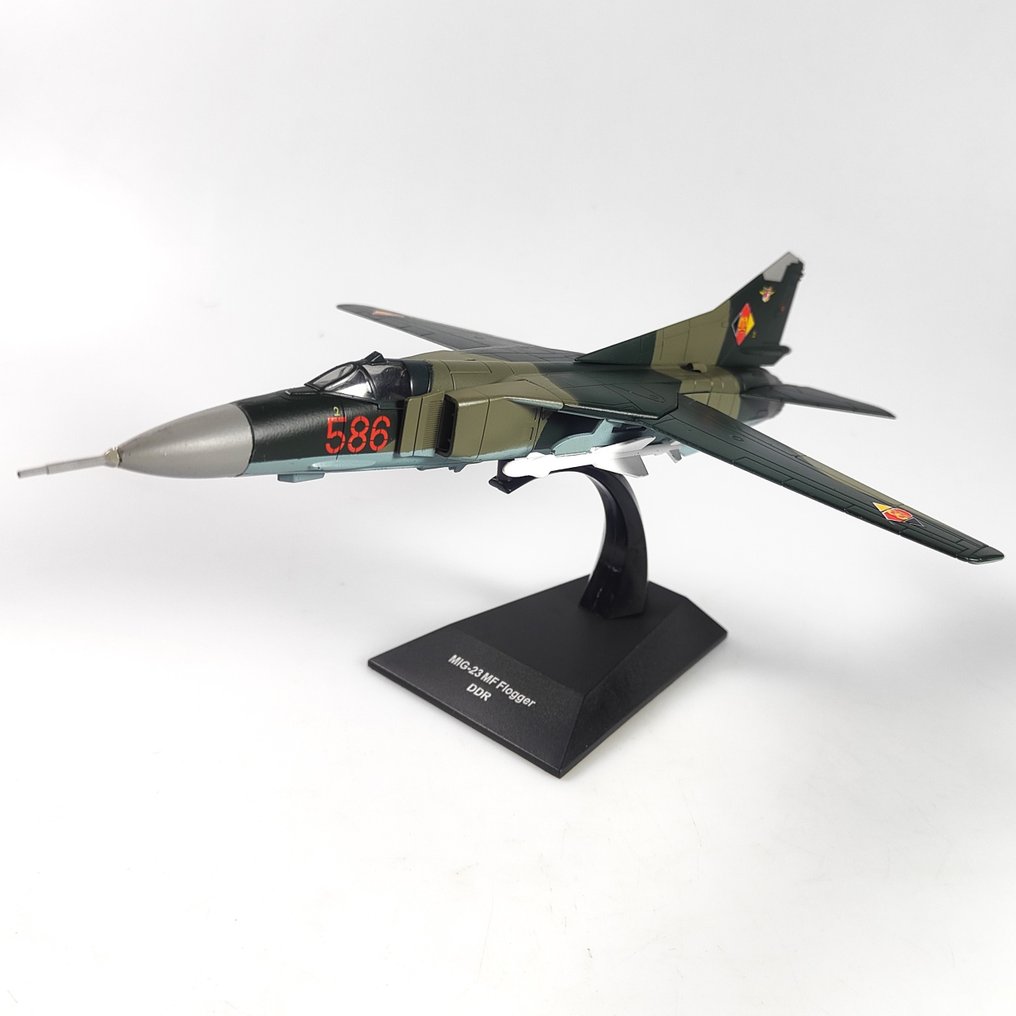 Altaya 1/72 - Aereo da guerra - "World Fighter Jets Collection" - Mikoyan-Gourevitch MiG-23 MF (RDT) #1.2