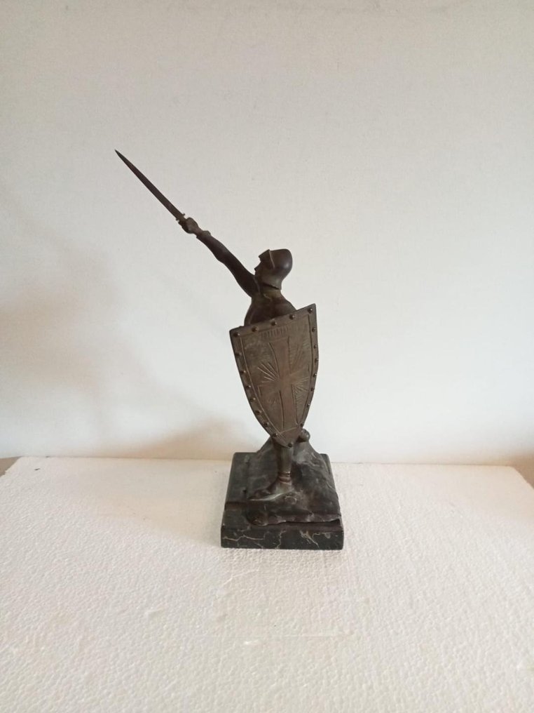 sculptuur, Il guerriero di Legnano, dal modello di Enrico Butti - 30 cm - Gepatineerd brons #2.1
