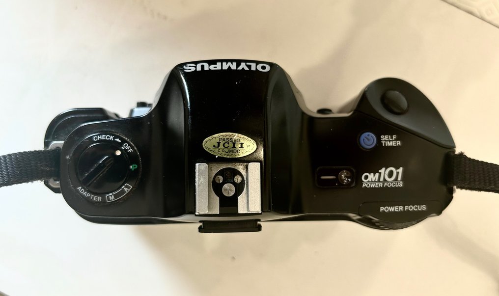 Olympus OM 101 + 28mm/50mm/70-210mm + flash T18 Analoge camera #1.3