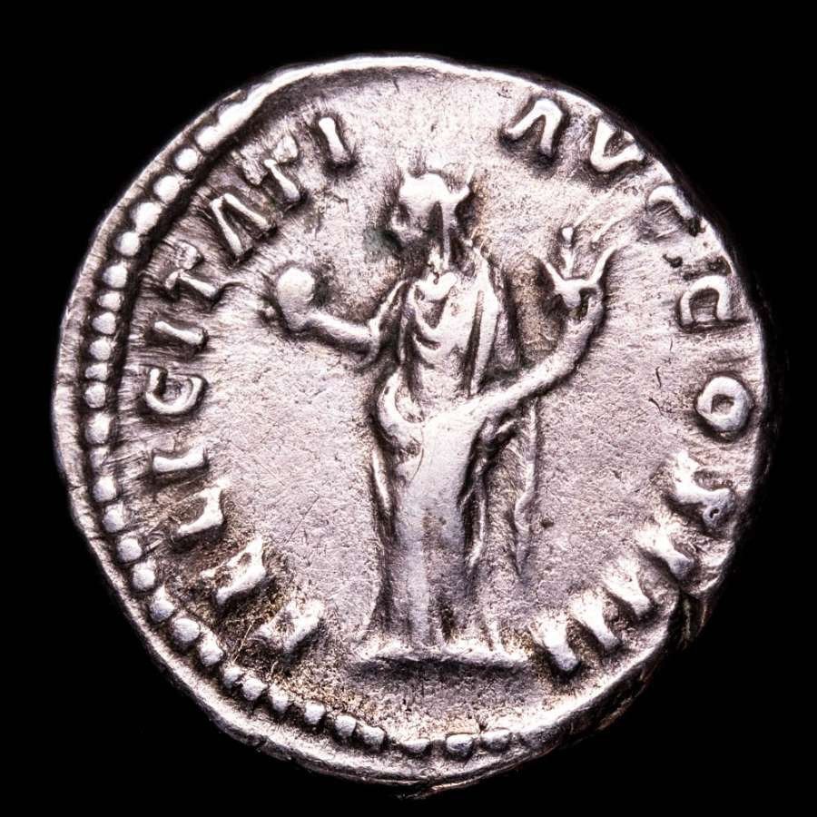 Impero romano. Antonino Pio (138-161 d.C.). Denarius Rome, AD 159-160. FELICITATI AVG COS III  (Senza Prezzo di Riserva) #1.2